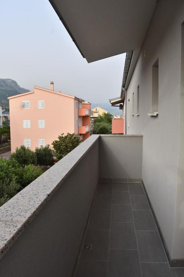 Apartmani Skorpion Kastela Exterior photo