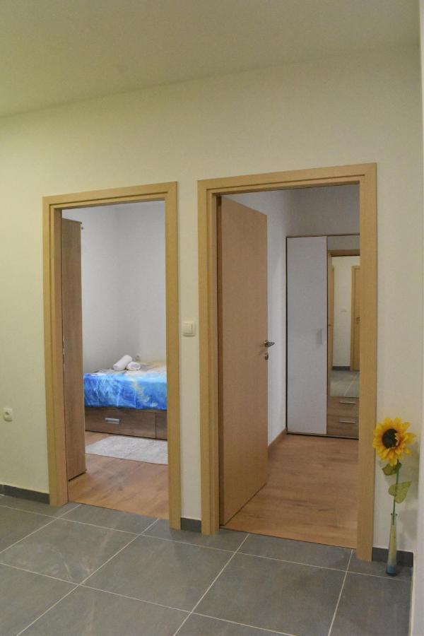 Apartmani Skorpion Kastela Exterior photo